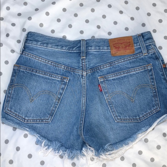 Levi’s shorts 501 button up shorts w26 - Picture 3 of 3